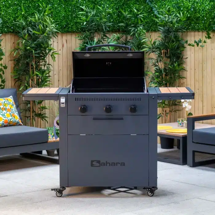 miljobild framifran gasolgrill sahara stekbordsgrill 3 brannare oppet lock